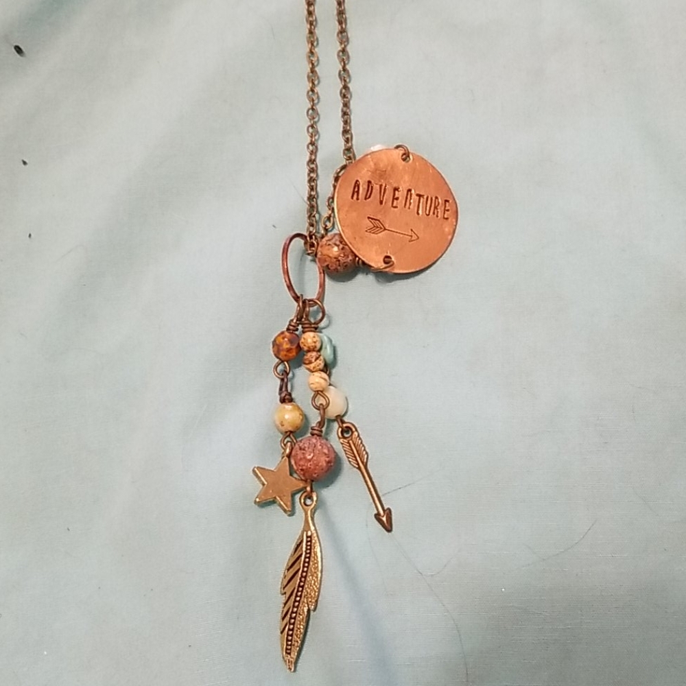 Necklaces - Picture 4 of 5